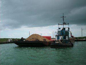 barge barge