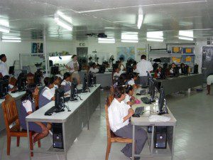 Holy Cross computer lab Holy Cross Anglican School Belize