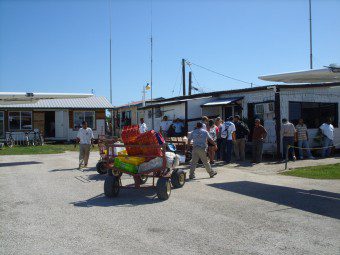 Tropic Passangers at Municipal Airport Tropic Air Belize - Municipal Airport - TZA