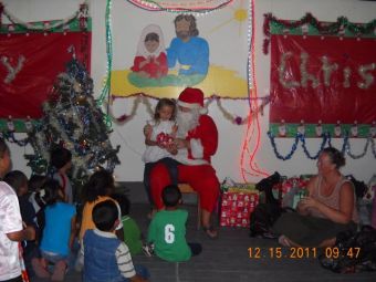 Santa visits Holy Cross School