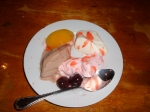 Purring - ice cream and fruit